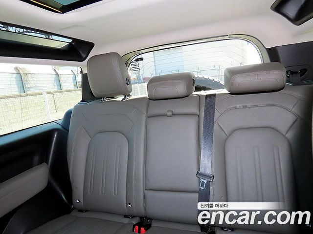 Land Rover Defender (L663) 90 D250 SE 2022 — фото 6