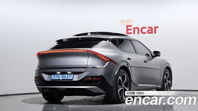 Kia EV6 Long Range GT Line 2022 — фото 2