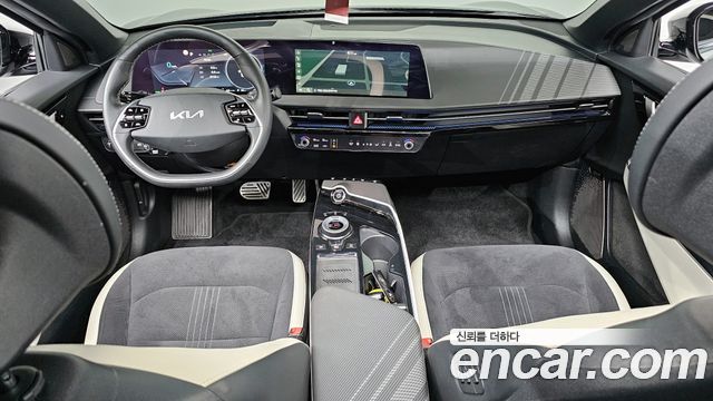 Kia EV6 Long Range GT Line 2022 — фото 7