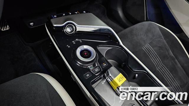Kia EV6 Long Range GT Line 2022 — фото 9