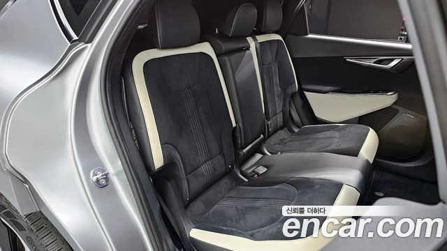 Kia EV6 Long Range GT Line 2022 — фото 12