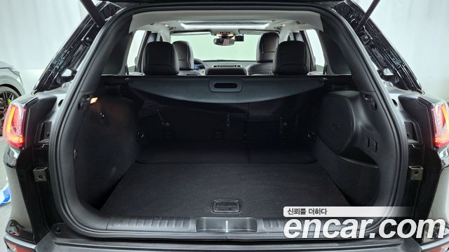 Jeep Cherokee (KL) 2.4 Limited AWD 2021 — фото 20
