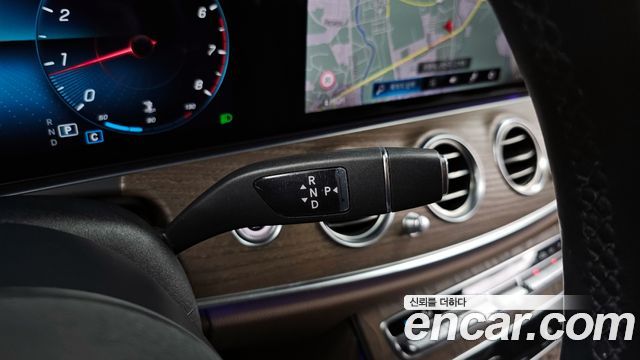Mercedes-Benz E-Class (W213) E250 Exclusive 2021 — фото 9