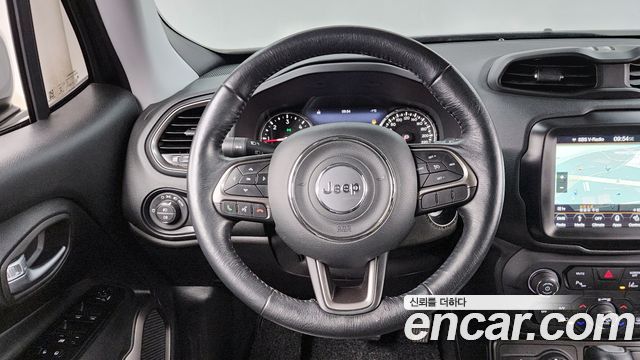 Jeep Renegade 2.0 Diesel Limited AWD 2018 — фото 13