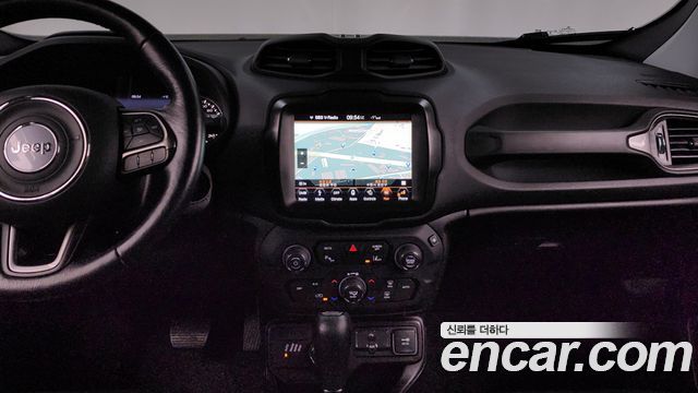 Jeep Renegade 2.0 Diesel Limited AWD 2018 — фото 14