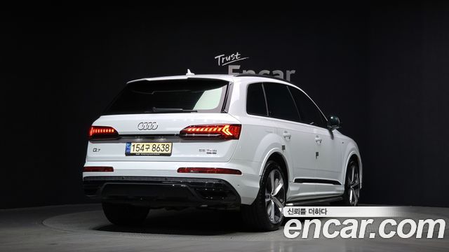 Audi Q7 (4M) 55 TFSI Quattro Premium 2023 — фото 2