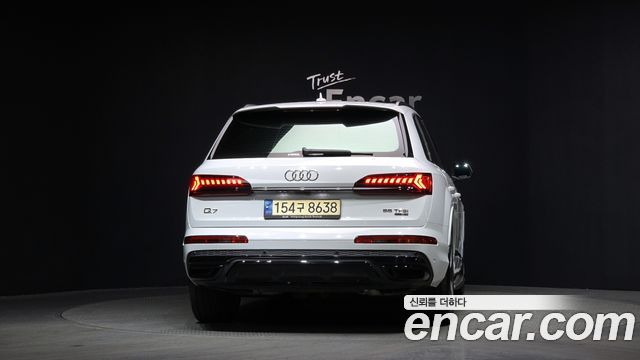 Audi Q7 (4M) 55 TFSI Quattro Premium 2023 — фото 4