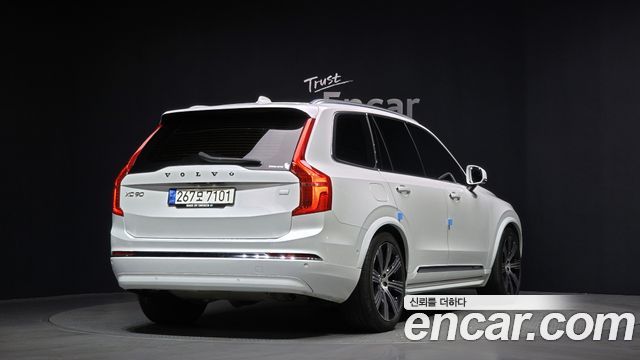 Volvo XC90 (II) T8 Ultimate Bright Hybrid 2023 — фото 2