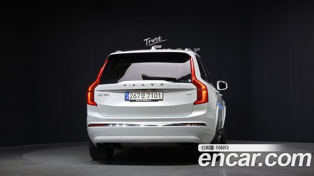 Volvo XC90 (II) T8 Ultimate Bright Hybrid 2023 — фото 4