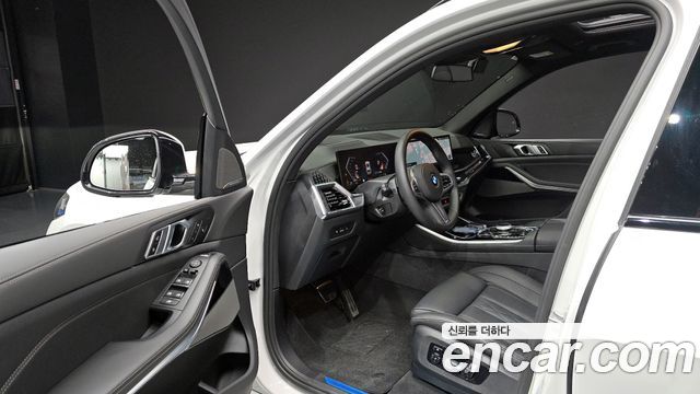 BMW X5 (G05) xDrive 40i M Sport 2025 — фото 10