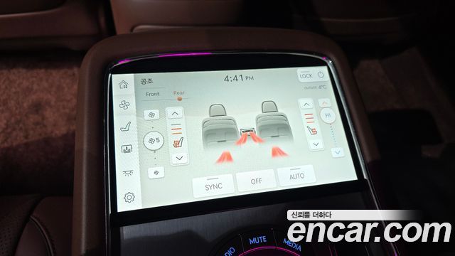 Genesis G90 (RS4) Gasoline 3.5 Turbo AWD 2022 — фото 19