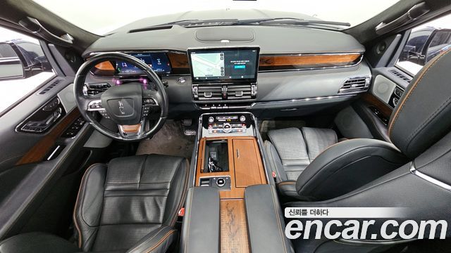Lincoln Navigator (IV) 3.5L Black Label 2023 — фото 7