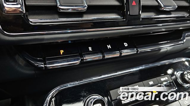 Lincoln Navigator (IV) 3.5L Black Label 2023 — фото 9