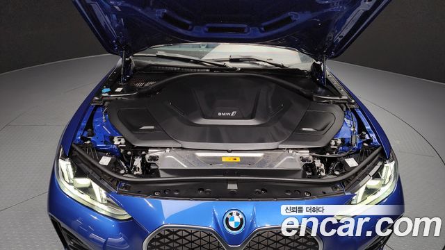 BMW i4 eDrive40 M Sports 2025 — фото 6