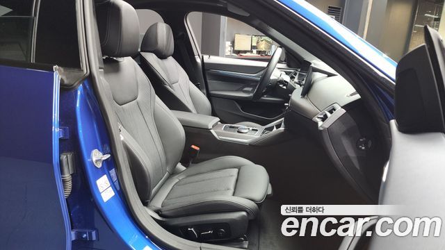 BMW i4 eDrive40 M Sports 2025 — фото 11