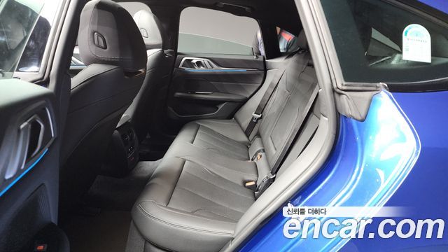 BMW i4 eDrive40 M Sports 2025 — фото 12