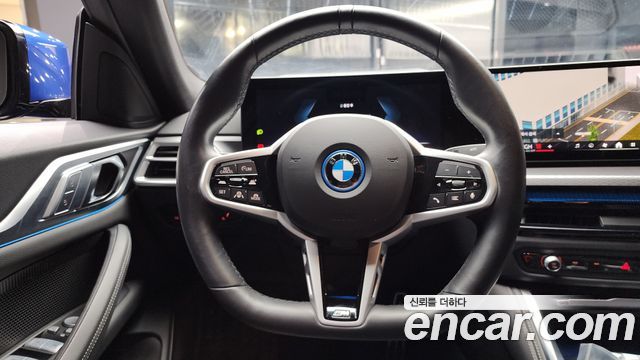 BMW i4 eDrive40 M Sports 2025 — фото 13