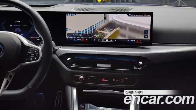 BMW i4 eDrive40 M Sports 2025 — фото 15