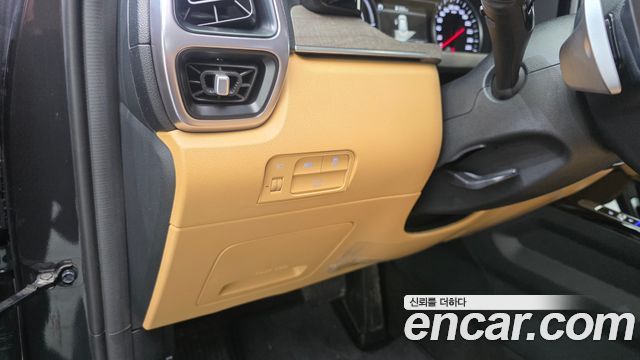 Kia Sorento (IV) HEV 1.6 4WD Prestige 2023 — фото 14