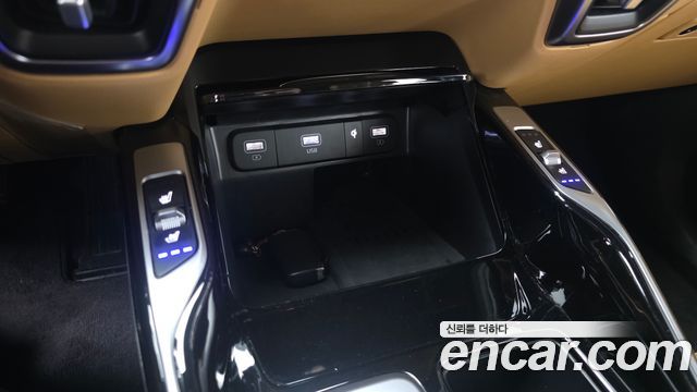 Kia Sorento (IV) HEV 1.6 4WD Prestige 2023 — фото 18