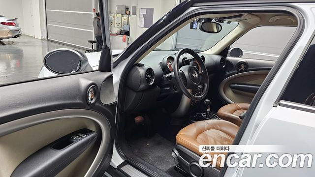 MINI Cooper D Countryman SE 1st 2013 — фото 10
