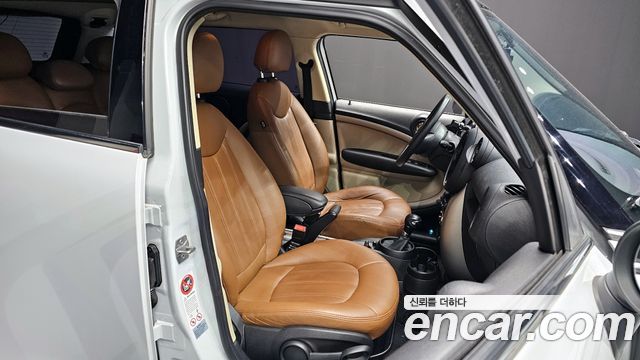 MINI Cooper D Countryman SE 1st 2013 — фото 12