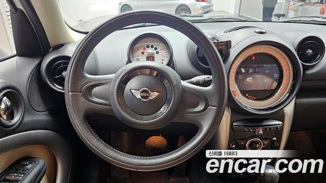 MINI Cooper D Countryman SE 1st 2013 — фото 13