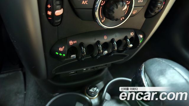 MINI Cooper D Countryman SE 1st 2013 — фото 16