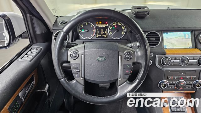 Land Rover Discovery 4 3.0 SDV6 HSE 2014 — фото 13