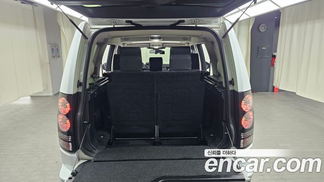 Land Rover Discovery 4 3.0 SDV6 HSE 2014 — фото 20