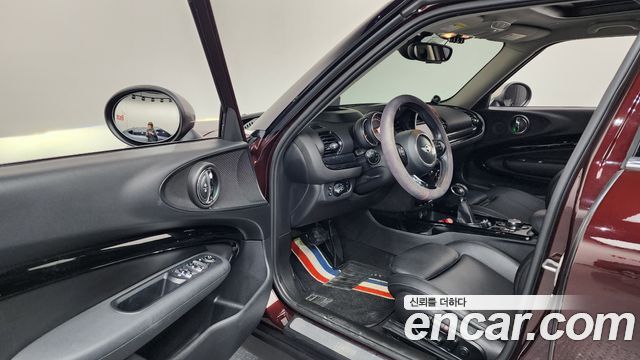 MINI Cooper D Clubman High 2nd 2018 — фото 10