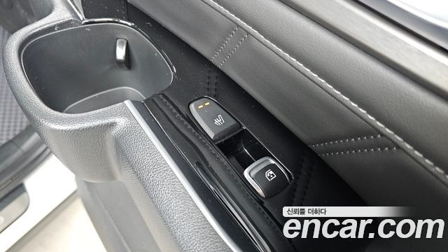 Kia Sorento (IV) Diesel 2.2 2WD Gravity 2023 — фото 18