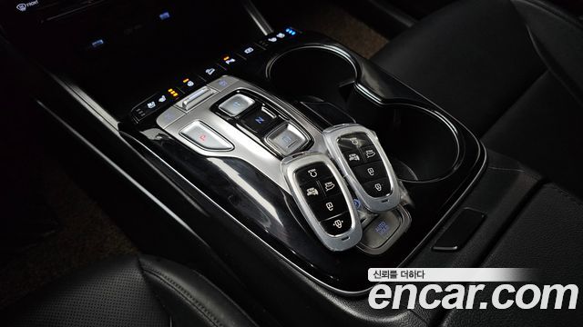 Hyundai Tucson (NX4) Gasoline 1.6 Turbo 4WD Premium 2023 — фото 9