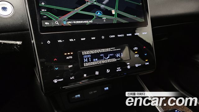 Hyundai Tucson (NX4) Gasoline 1.6 Turbo 4WD Premium 2023 — фото 15
