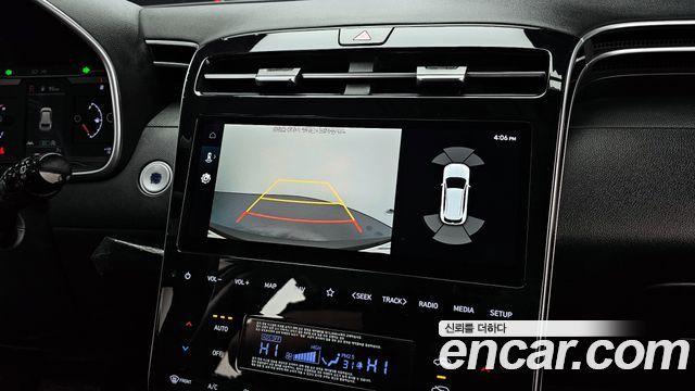 Hyundai Tucson (NX4) Gasoline 1.6 Turbo 4WD Premium 2023 — фото 16