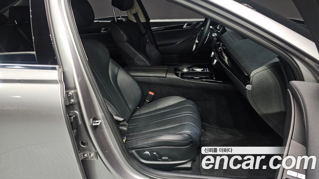 Genesis G80 (RG3) Gasoline 2.5 Turbo AWD 2022 — фото 10