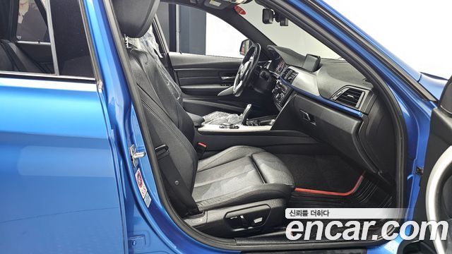BMW 3 Series (F30) 320d Touring M Performence 2015 — фото 11