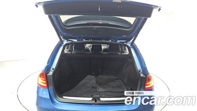BMW 3 Series (F30) 320d Touring M Performence 2015 — фото 20