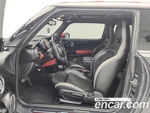 MINI Cooper S JCW 3rd Generation 2020 — фото 15