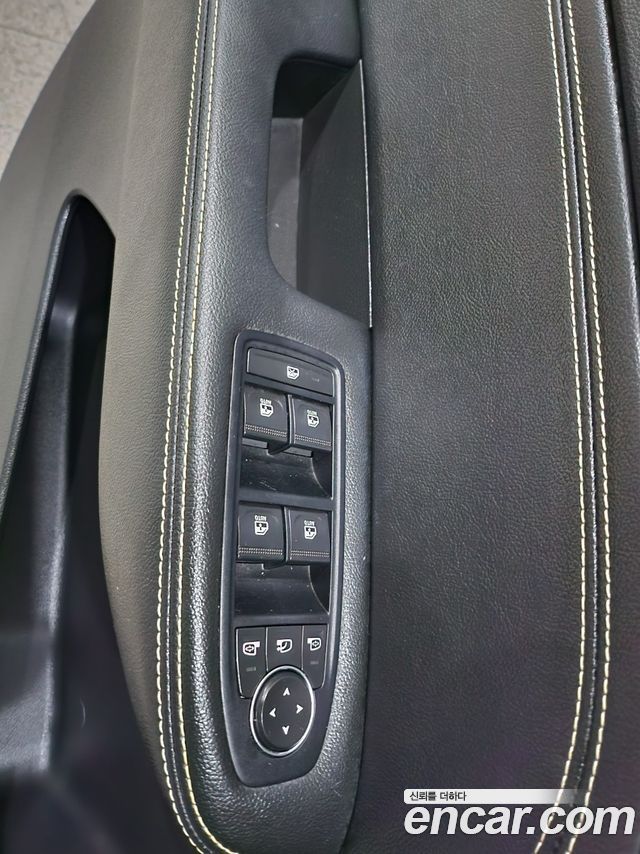 Renault Korea XM3 1.6 GTe Inspire 2024 — фото 8