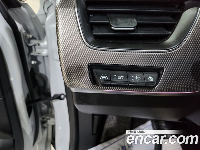 Renault Korea XM3 1.6 GTe Inspire 2024 — фото 9