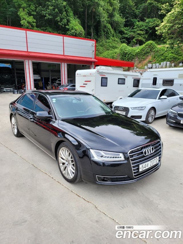 Audi A8 60 TFSI Quattro LWB D4 2015 — фото 7