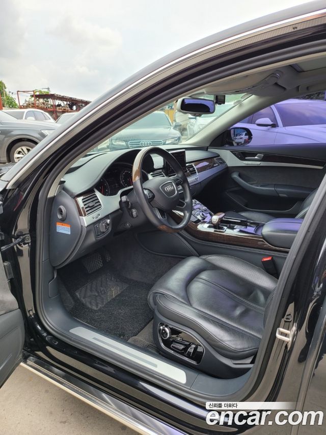 Audi A8 60 TFSI Quattro LWB D4 2015 — фото 8