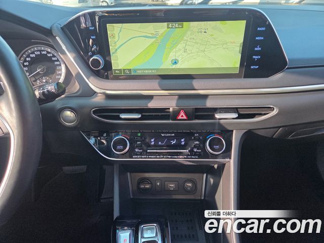 Hyundai Sonata (DN8) 2.0 Premium 2021 — фото 10