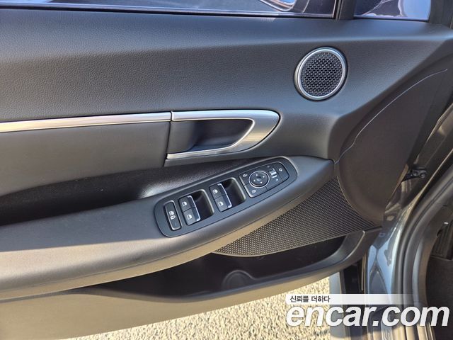 Hyundai Sonata (DN8) 2.0 Premium 2021 — фото 18
