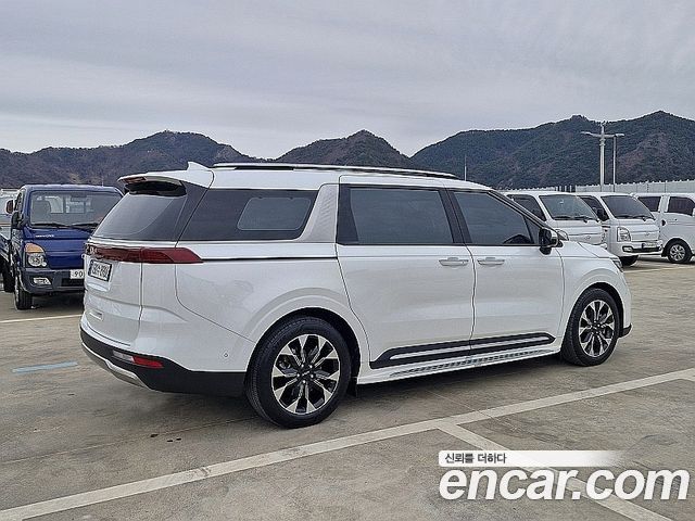 Kia Carnival (IV) Gasoline 9-Seater Noblesse 2023 — фото 3