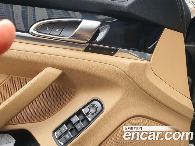 Porsche Panamera 3.0 Diesel 970 2016 — фото 19