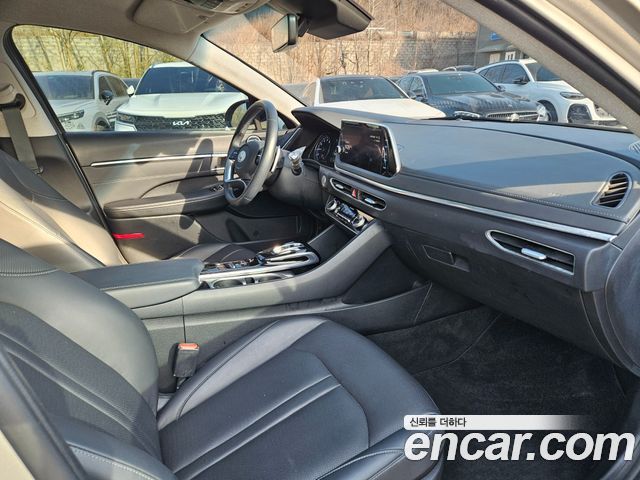 Hyundai Sonata (DN8) 2.0 Premium Plus 2022 — фото 17