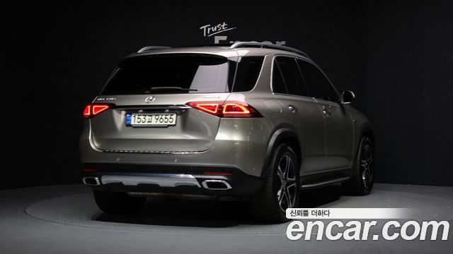 Mercedes-Benz GLE-Class (W167) GLE350e 4MATIC 2021 — фото 2