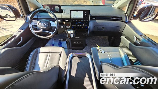 Hyundai Staria Lounge 9-Seater Inspiration 2022 — фото 7